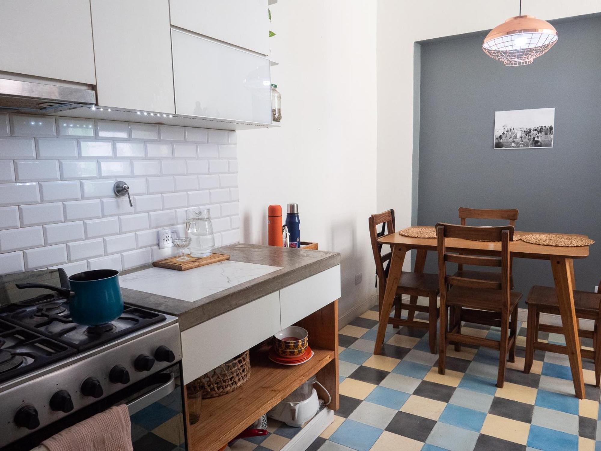 Only Women- Comparto Mi Departamento Homestay